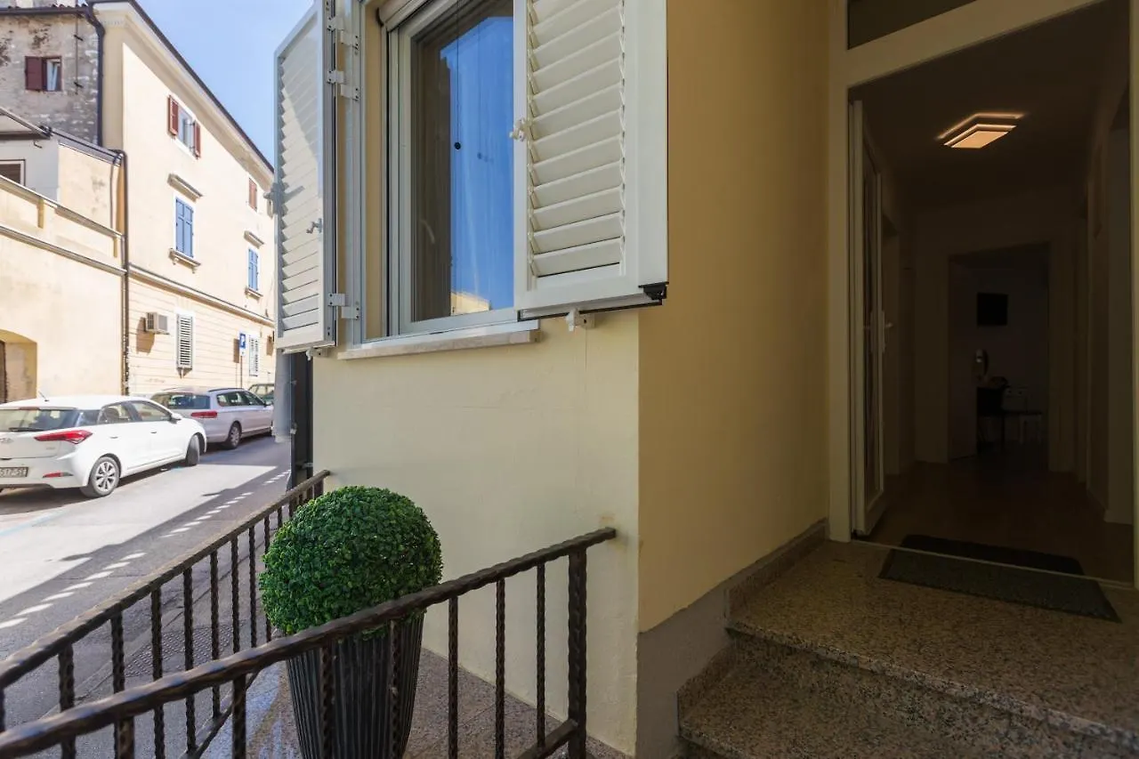 Apartment Apartman Porec Center Sea Croatia